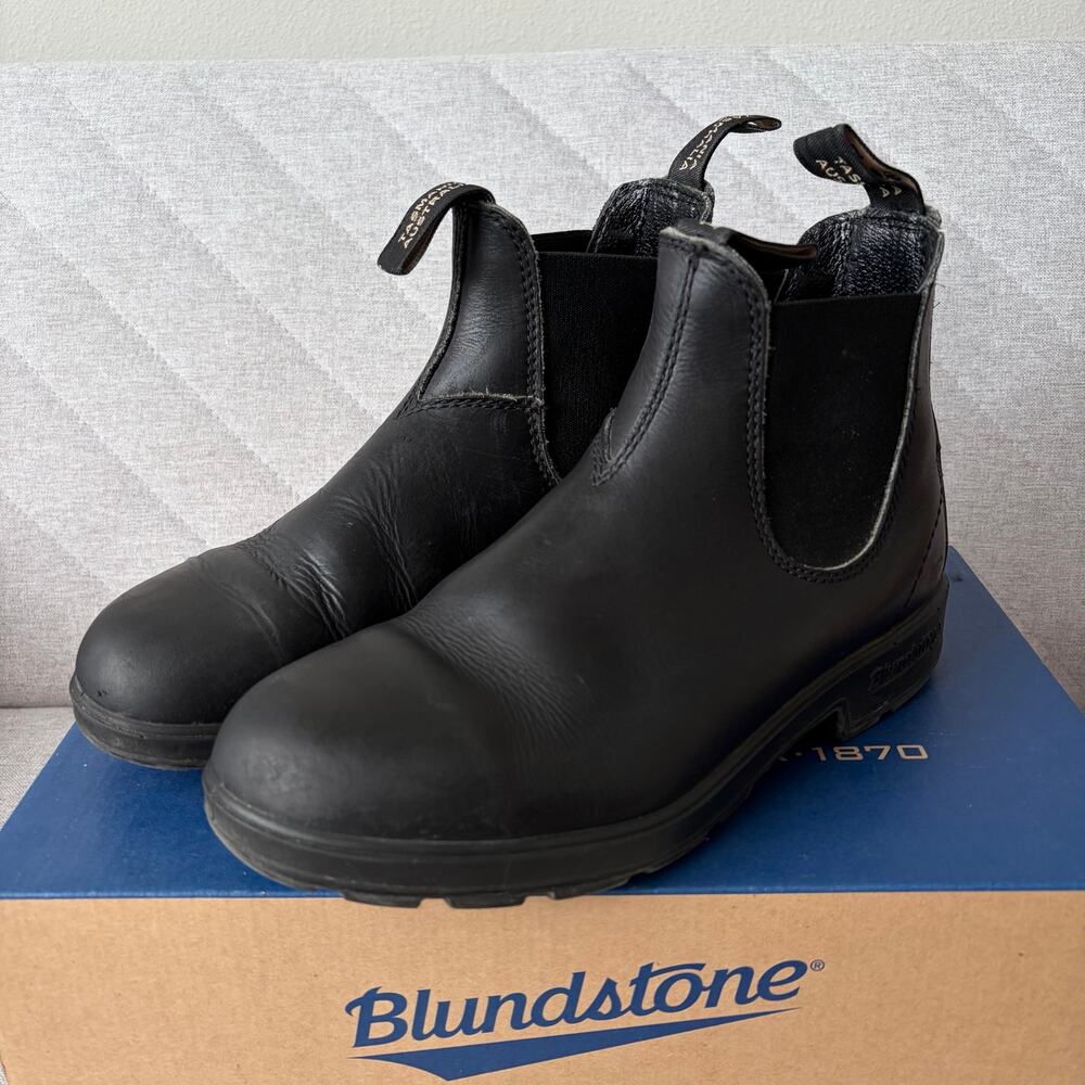Blundstone Black Leather Chelsea Boots (AU 5.5)